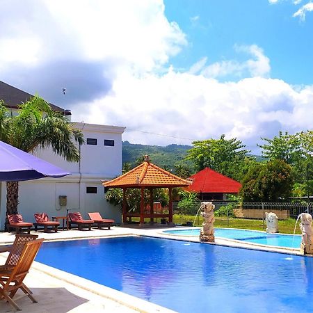 Puri Lovina Hotel Kültér fotó