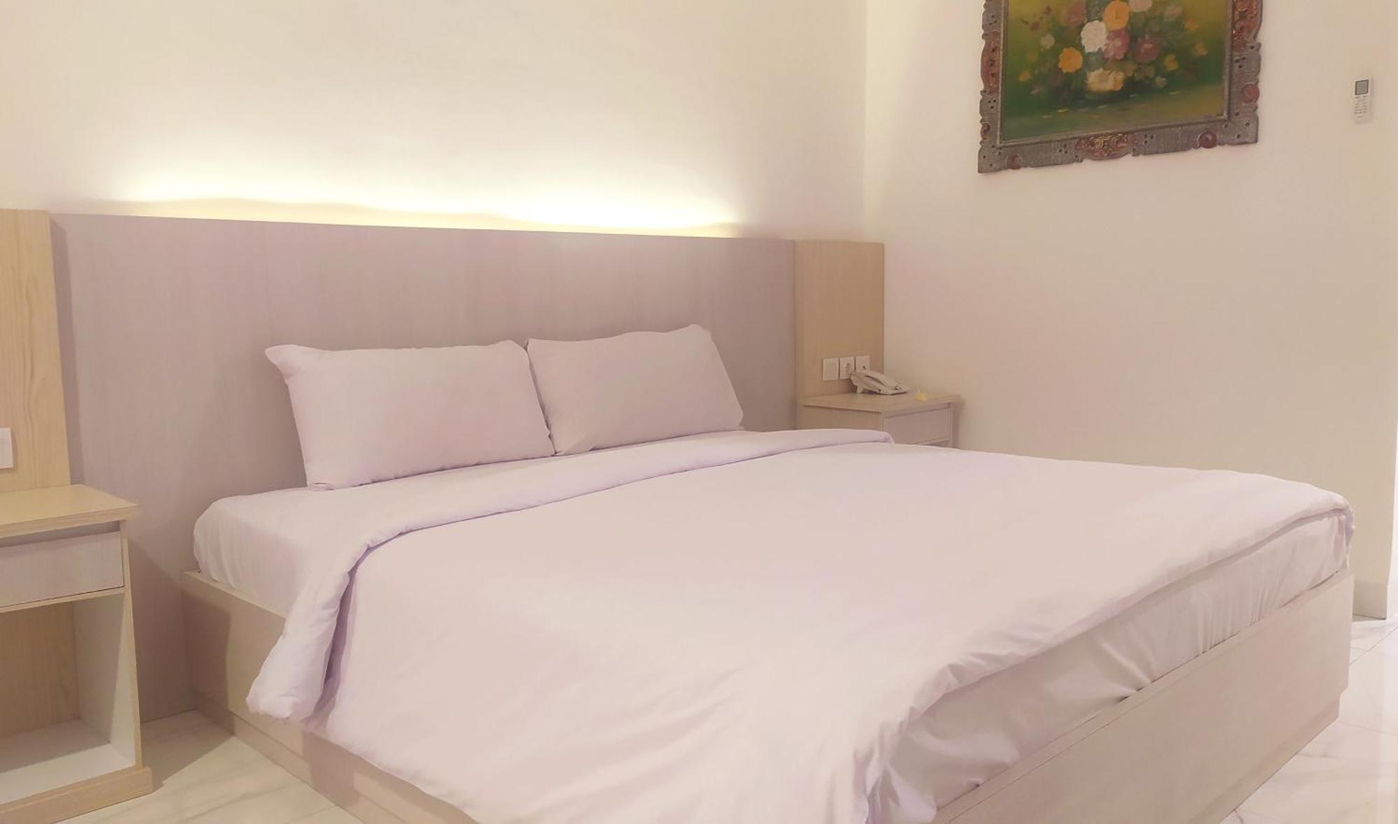 Puri Lovina Hotel Kültér fotó